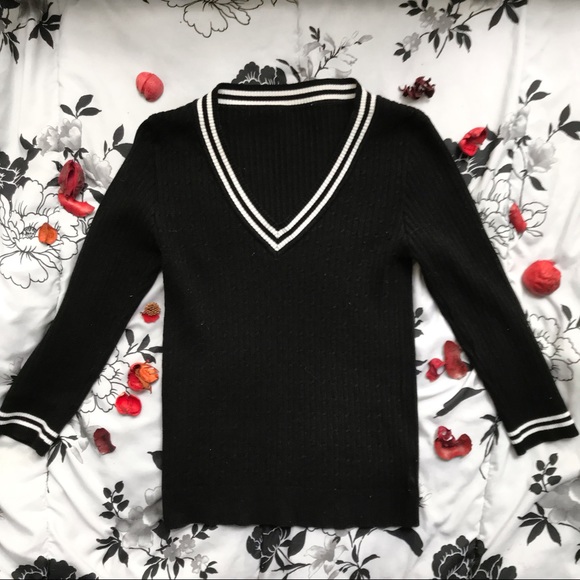 CLOTHING.♥️ - Picture 2 of 4